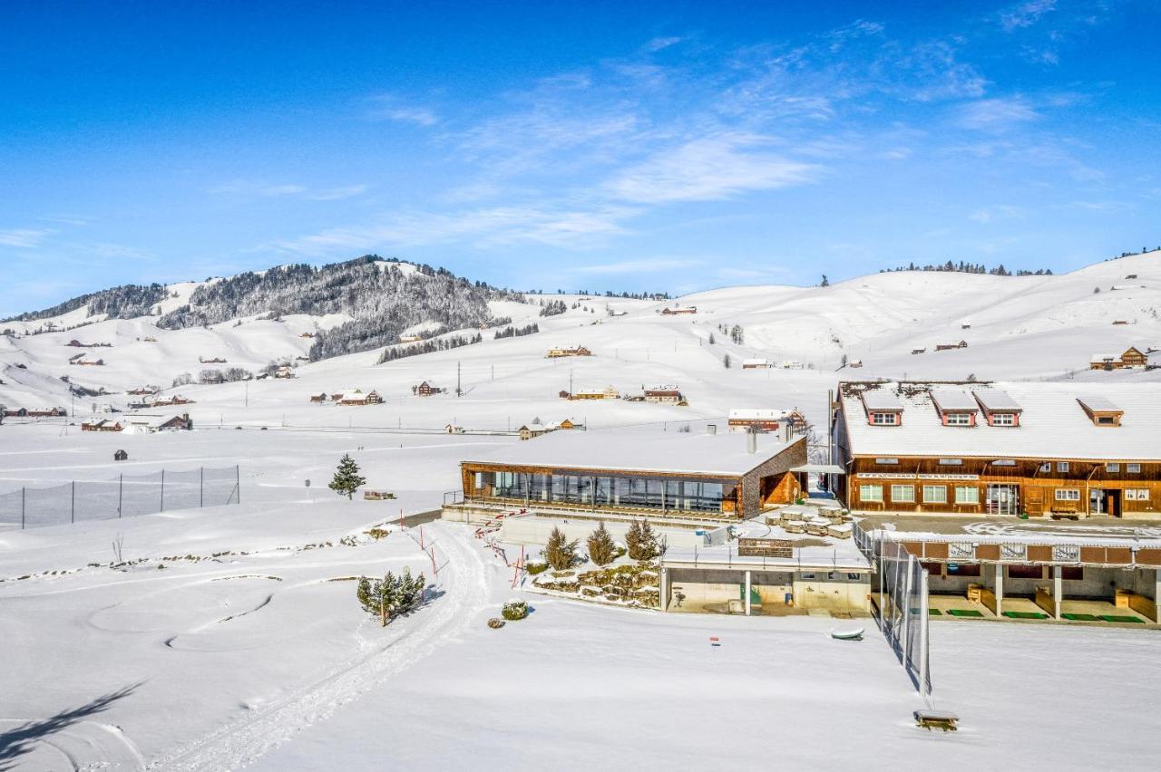 Swiss Mountain Golf-Restaurant Gonten ภายนอก รูปภาพ